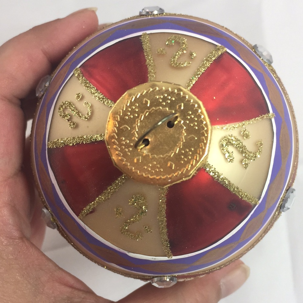Vintage GKI/Bethlehem Glass Christmas ornament up-cycled with Swarovski Crystals - Picture 6 of 8